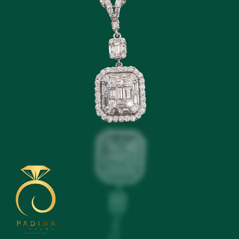 مدال جواهر مربع